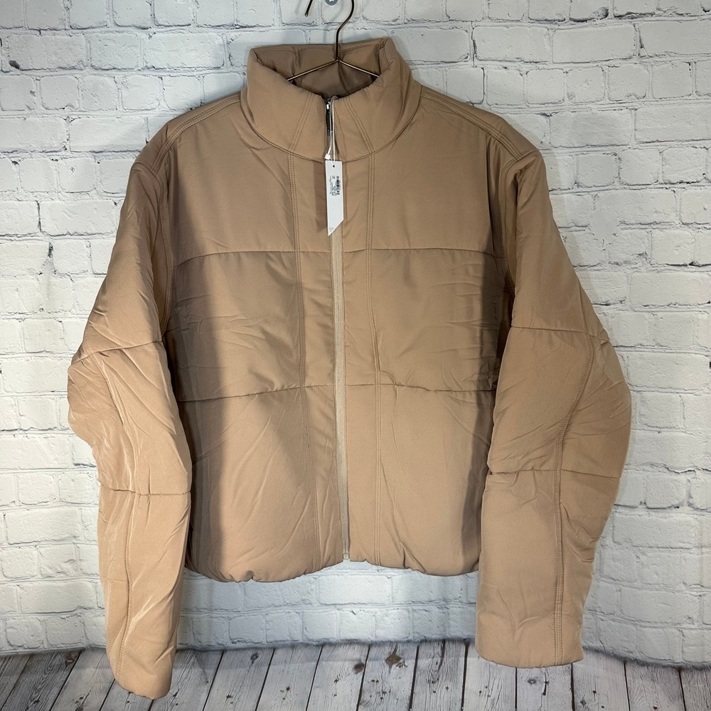 Travis Mathew Mont Blanc Puffer Jacket Natural Tan XXL 1LB007 Women NEW